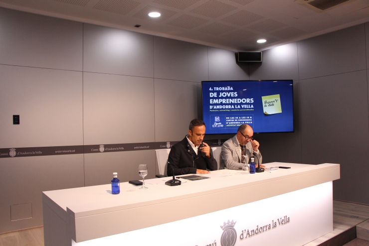 Presentació de la 4a Trobada de joves emprenedors d'Andorra la Vella.